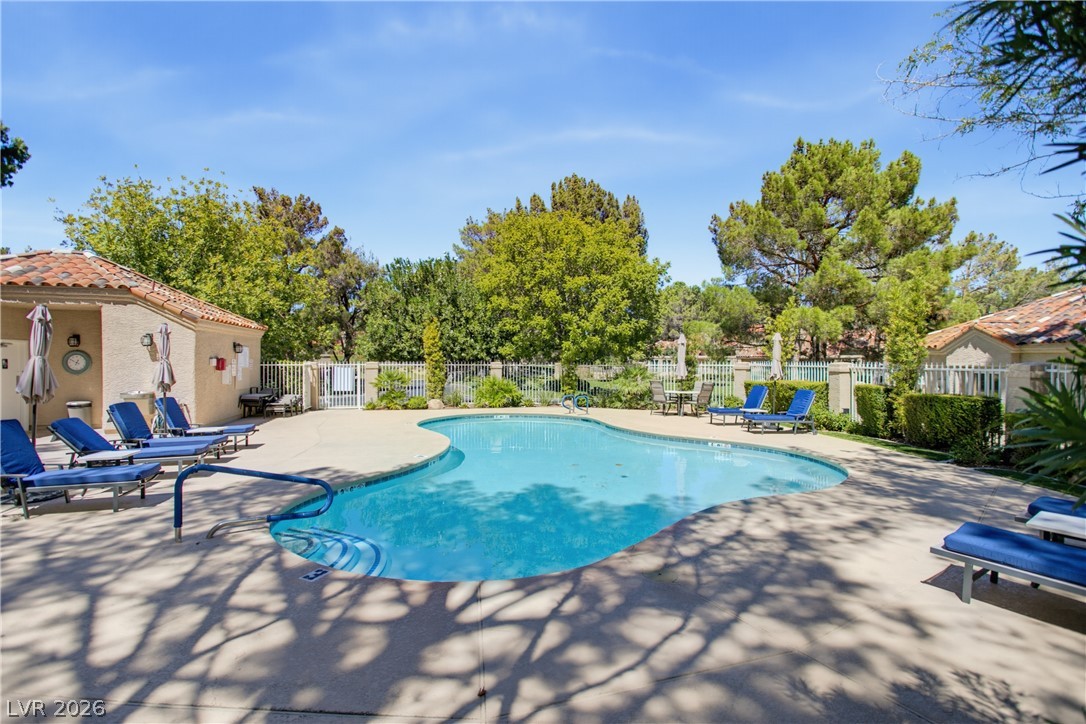 8166 Round Hills Circle Property Photo 41