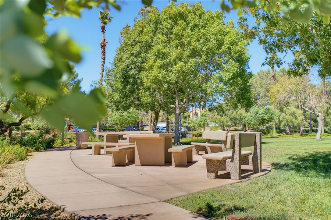 8166 Round Hills Circle Property Photo 43