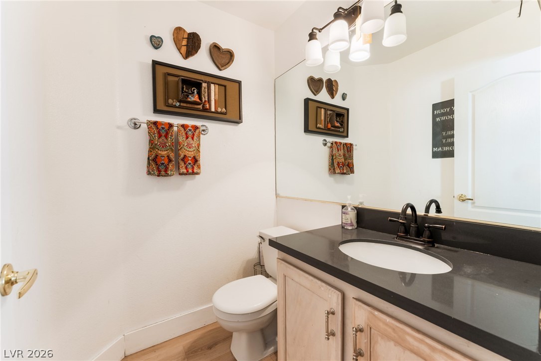 2421 Ivy Garden Court Property Photo 23
