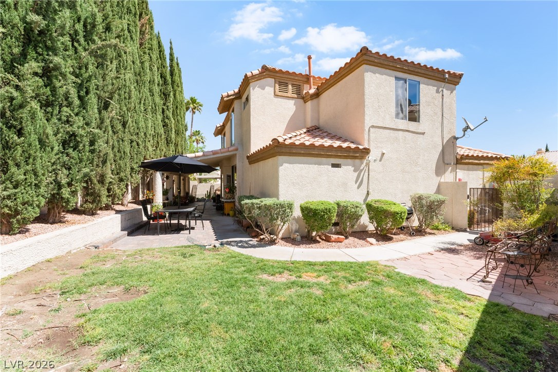2421 Ivy Garden Court Property Photo 38