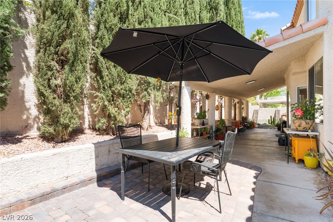 2421 Ivy Garden Court Property Photo 40