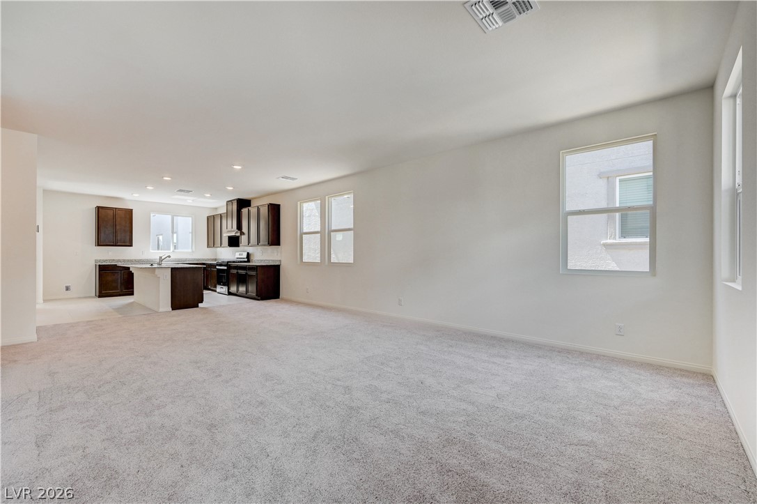 4740 Parkarbor Avenue Property Photo 18