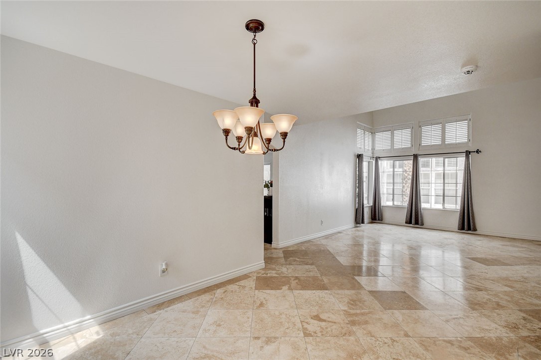 2329 Homeland Street Property Photo 14