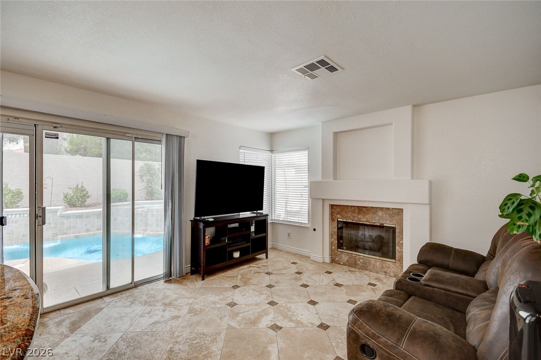 2329 Homeland Street Property Photo 19