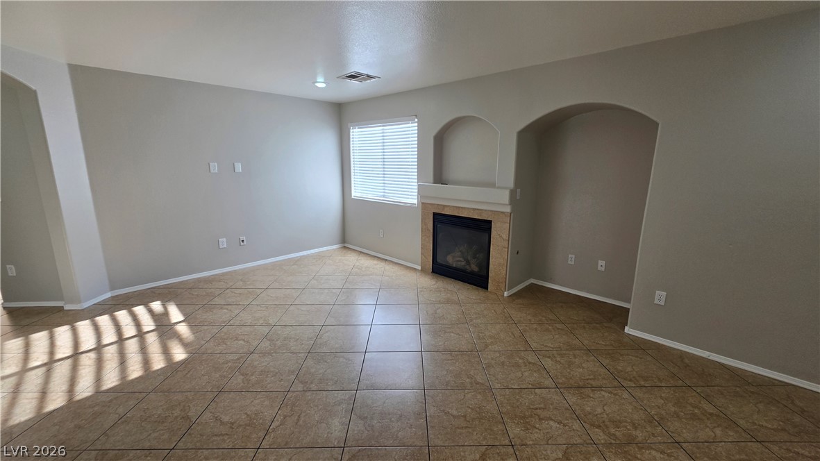 5769 Old Colony Drive Property Photo 6