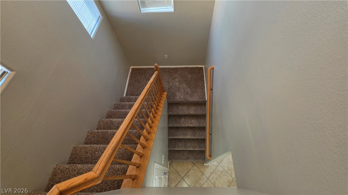 5769 Old Colony Drive Property Photo 8