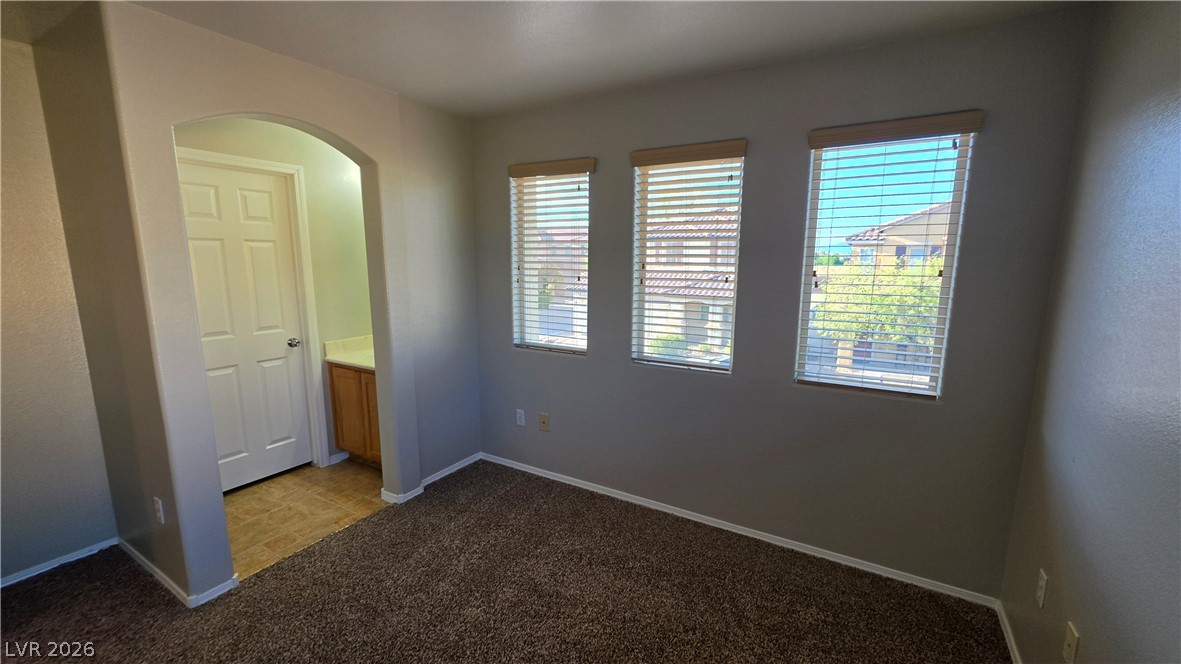 5769 Old Colony Drive Property Photo 23