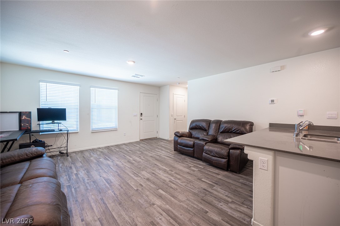 6144 Musas Garden Street Property Photo 9