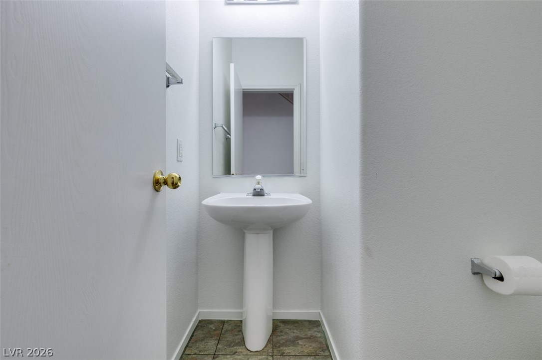 2760 Saigon Drive Property Photo 32