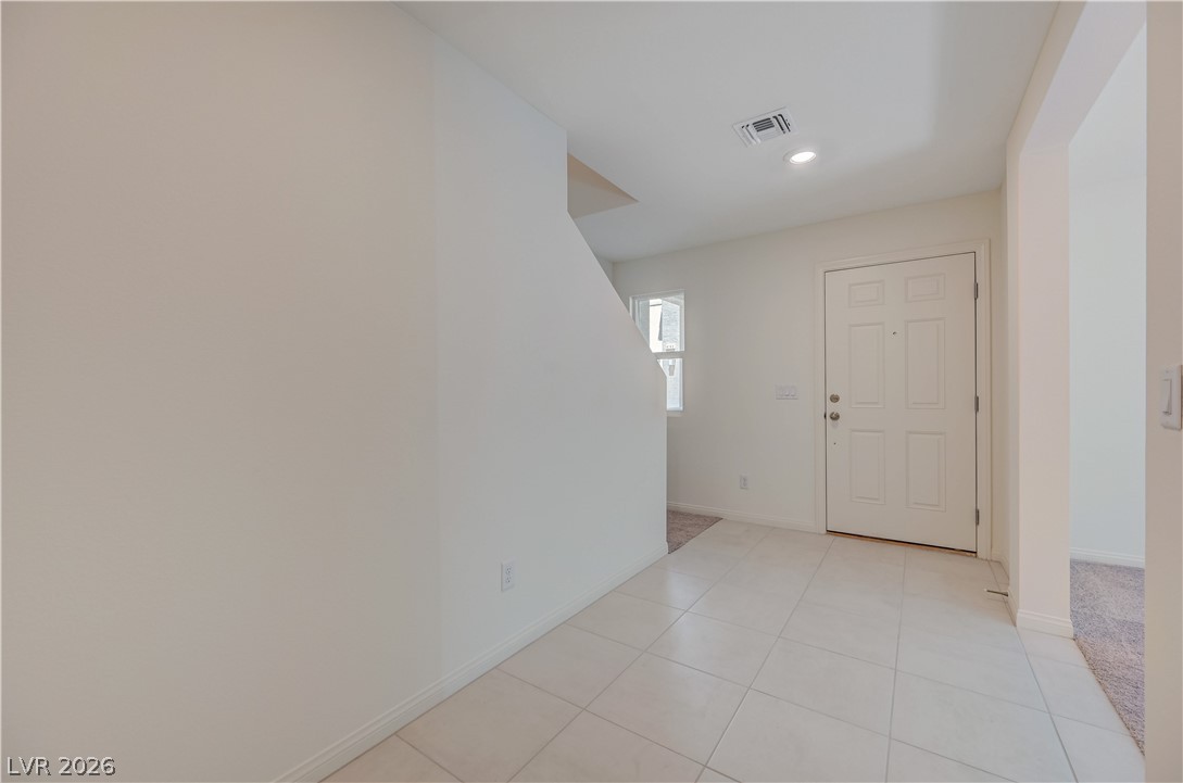 4756 Parkarbor Avenue Property Photo 14