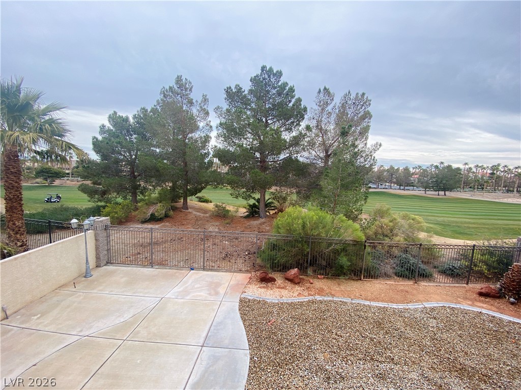 41 Chateau Whistler Court Property Photo 3