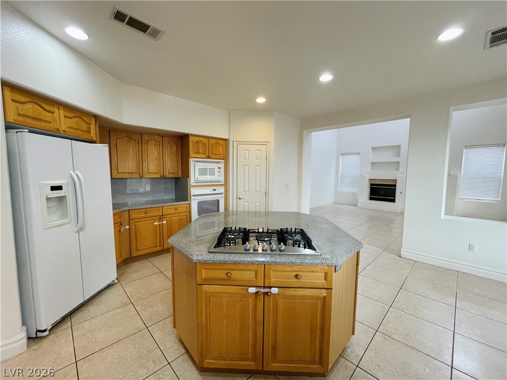 41 Chateau Whistler Court Property Photo 16