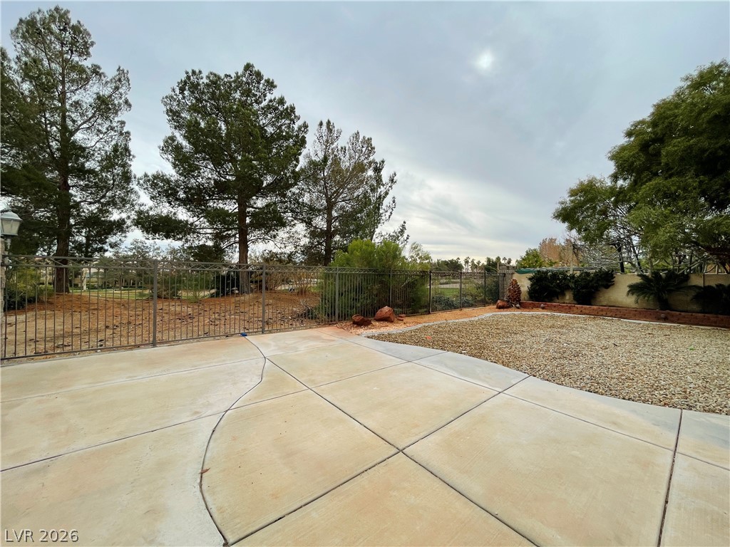 41 Chateau Whistler Court Property Photo 20