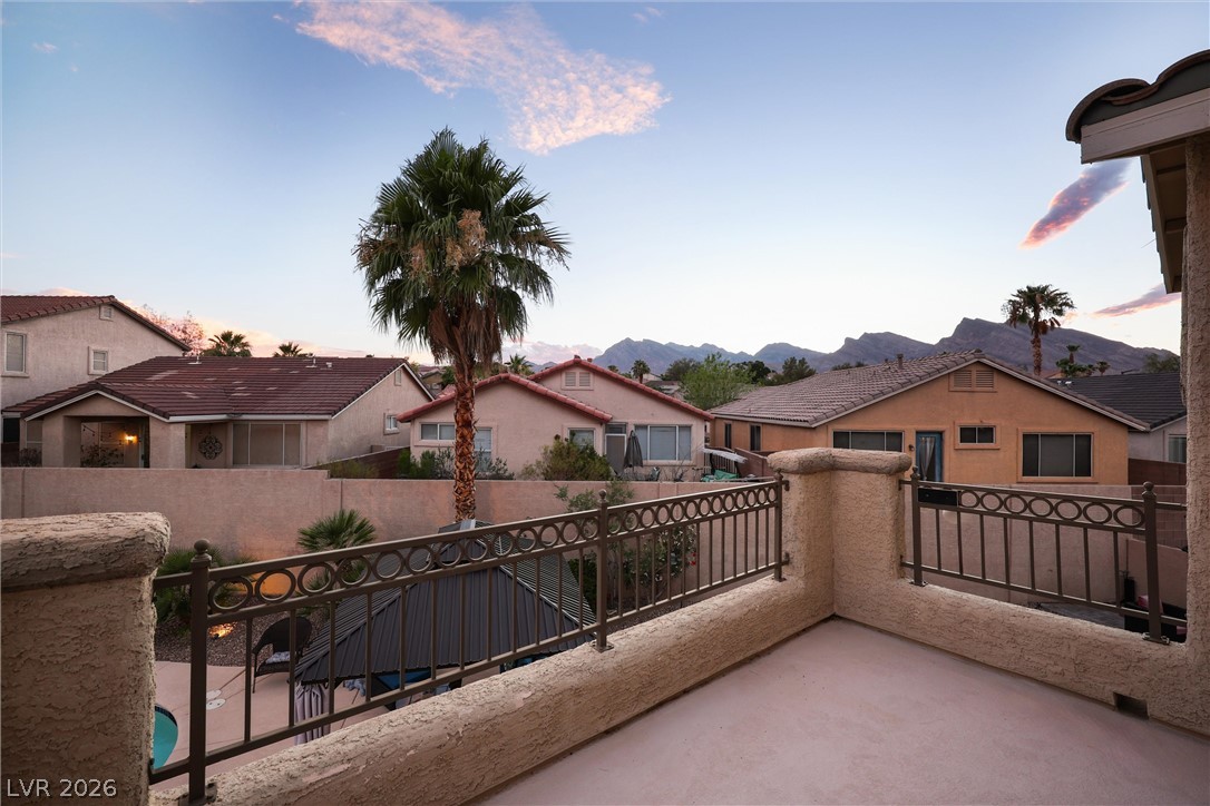 1701 Drifters Peak Street Property Photo 29