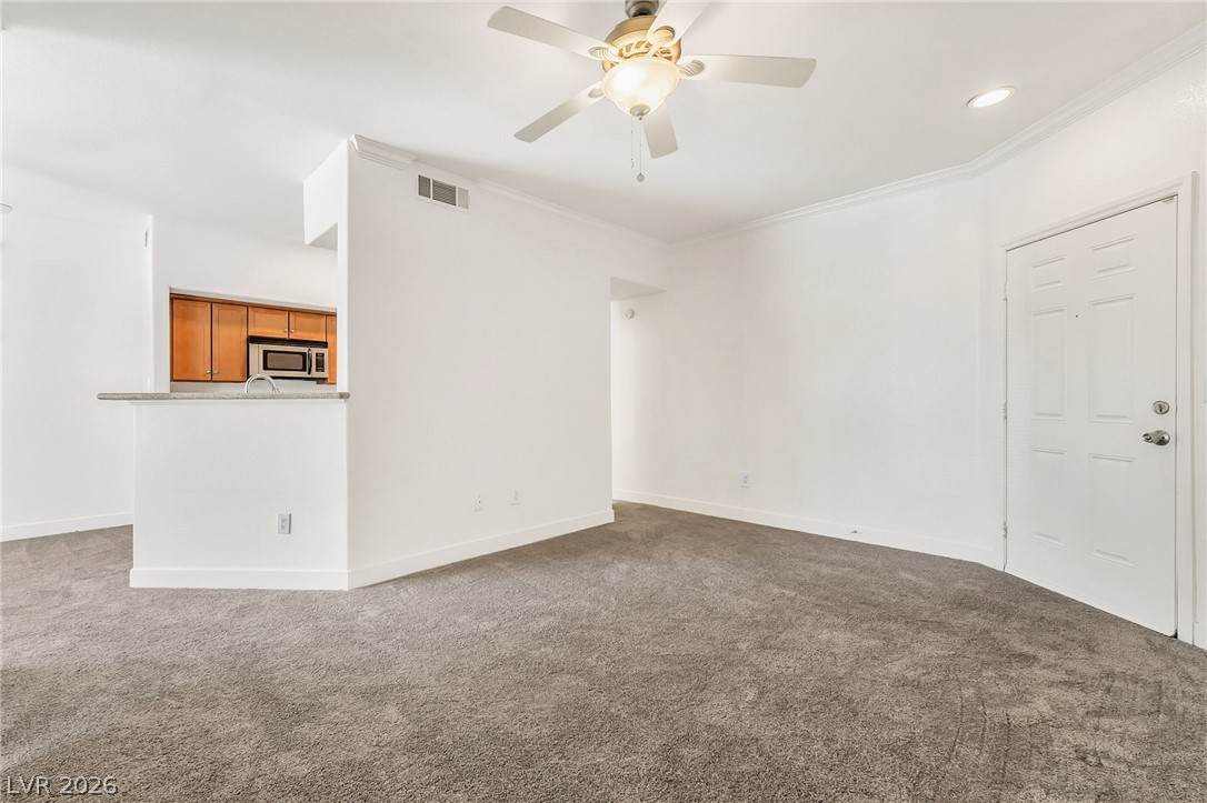 4400 South Jones Boulevard 1057 Property Photo 9