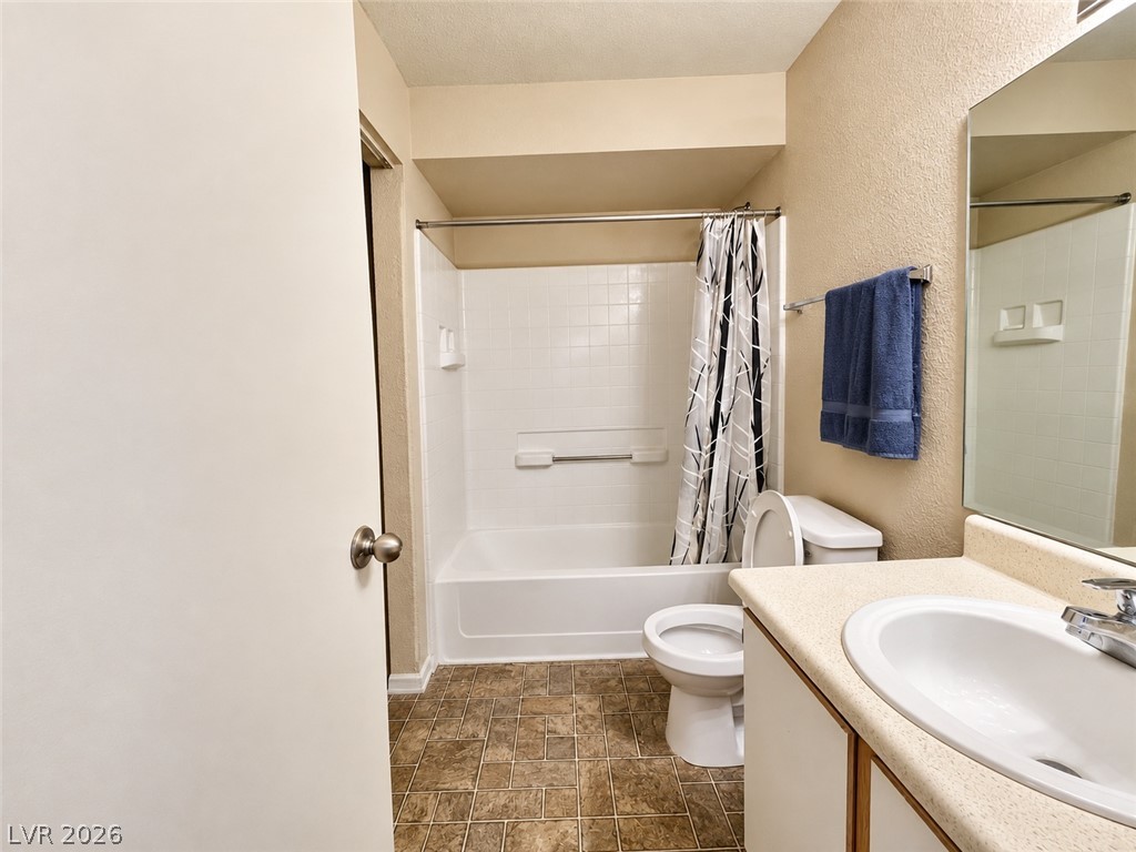 2750 South Durango Drive 2095 Property Photo 12