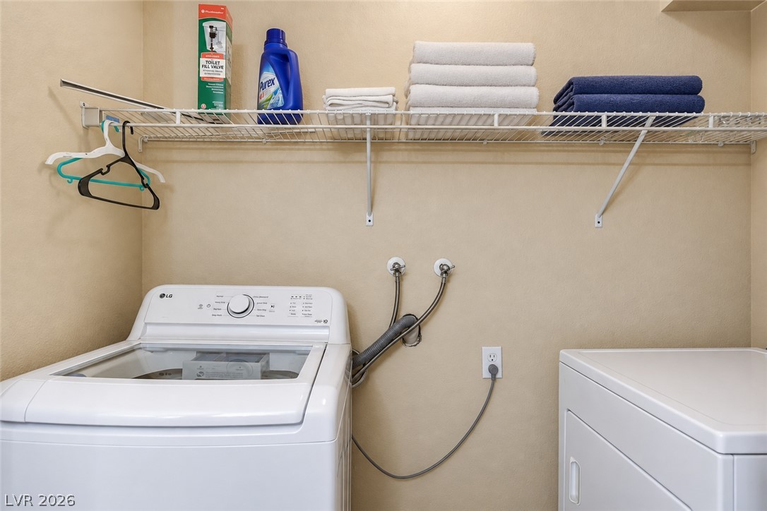 2750 South Durango Drive 2095 Property Photo 13