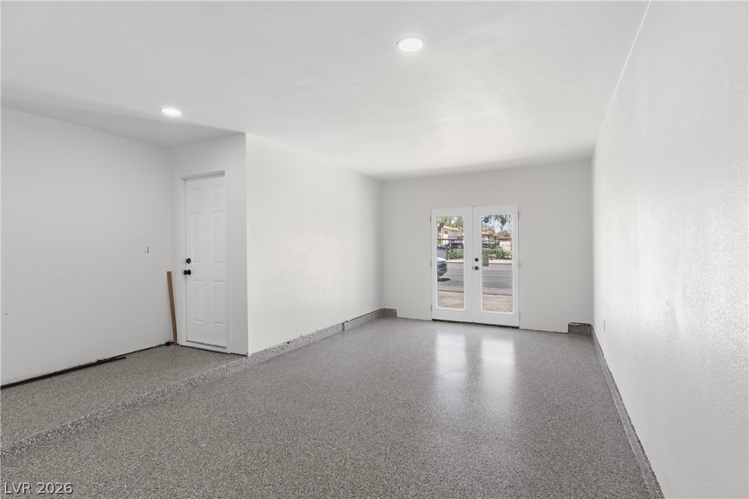 4545 West Desert Inn Road Property Photo 16