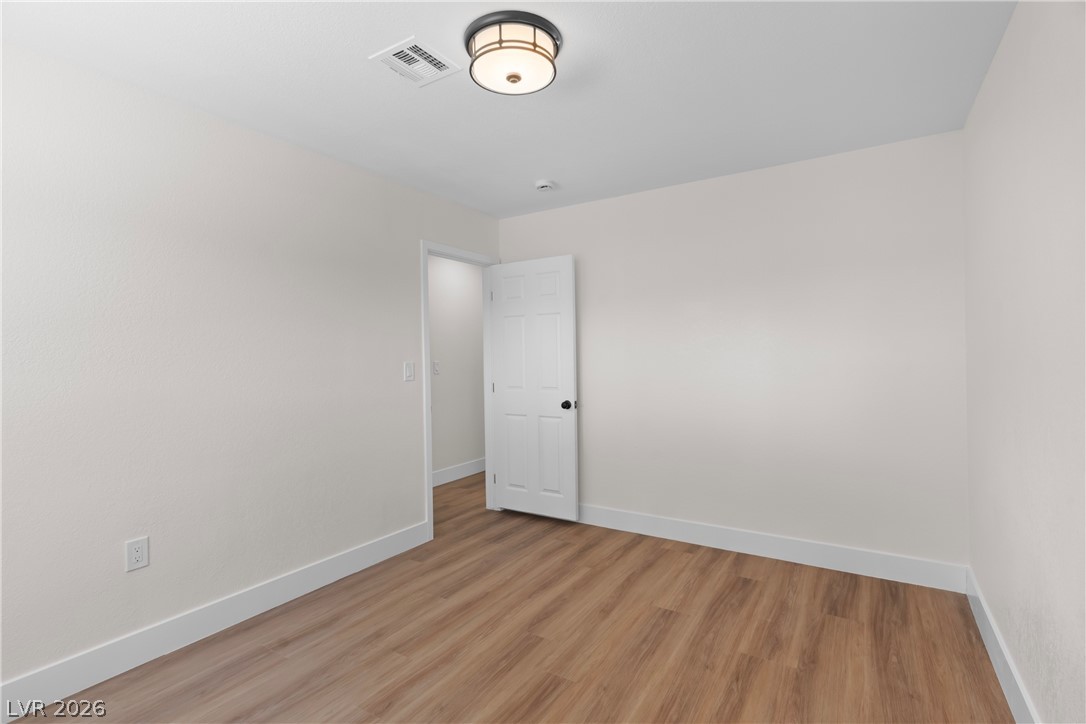 4545 West Desert Inn Road Property Photo 26