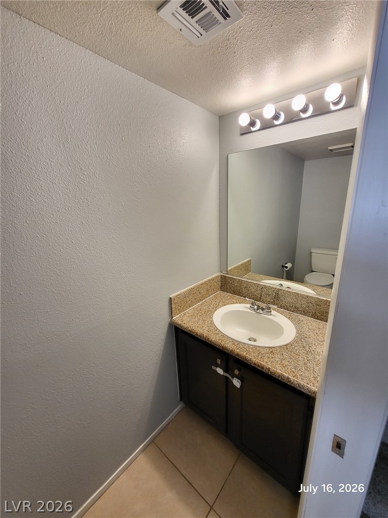 9404 Hershey Lane Property Photo 7