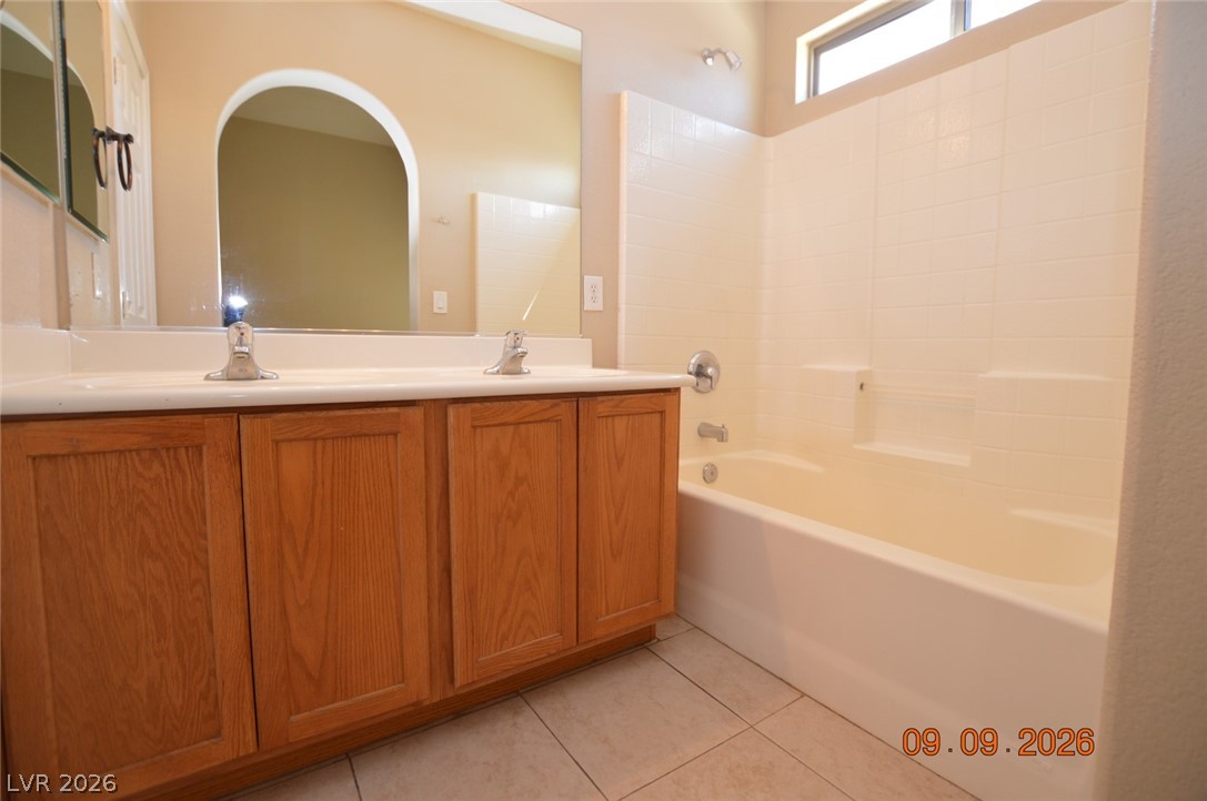 6485 Abbeville River Court Property Photo 11