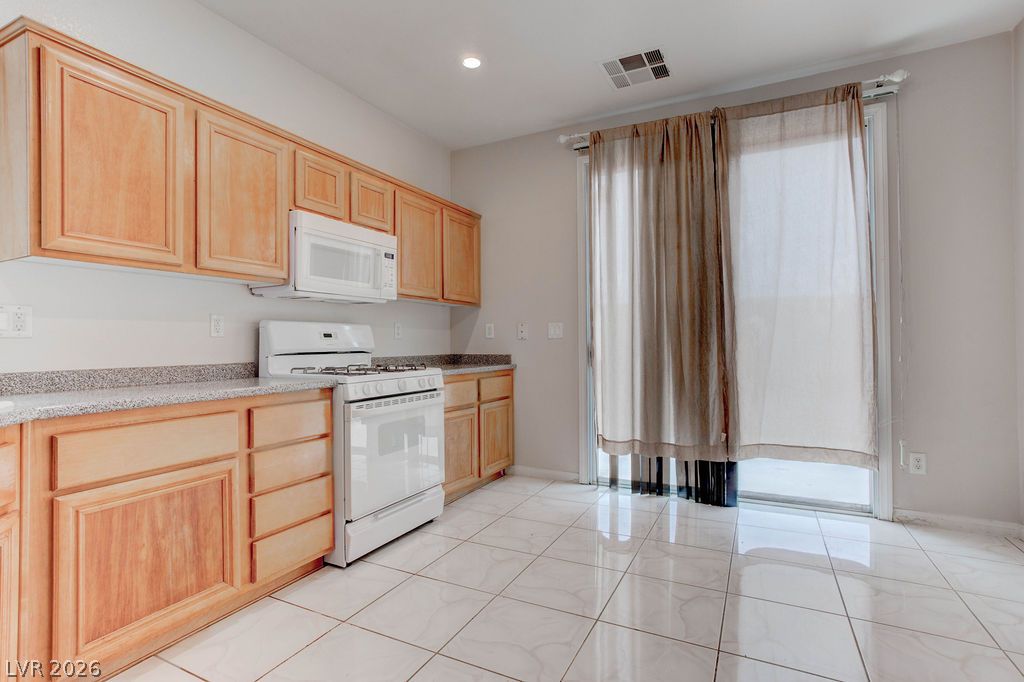8473 Barossa Court Property Photo 7