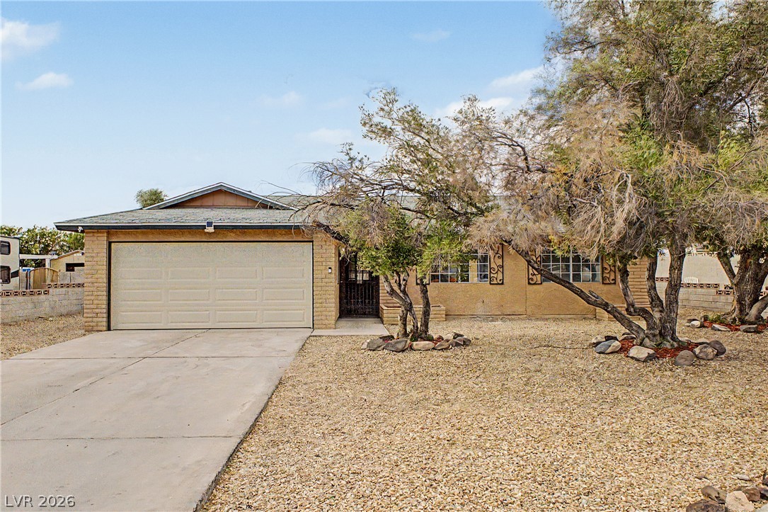6258 Bayview Circle Property Photo 1