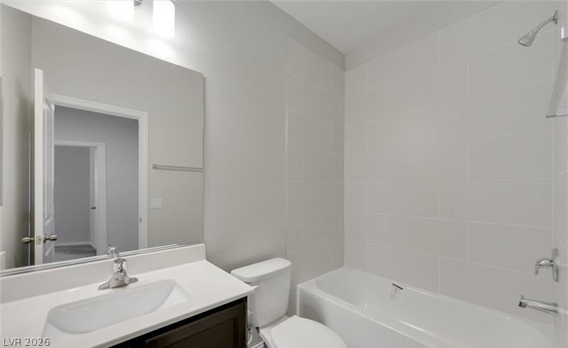 1810 Pebble Cove Avenue Property Photo 11