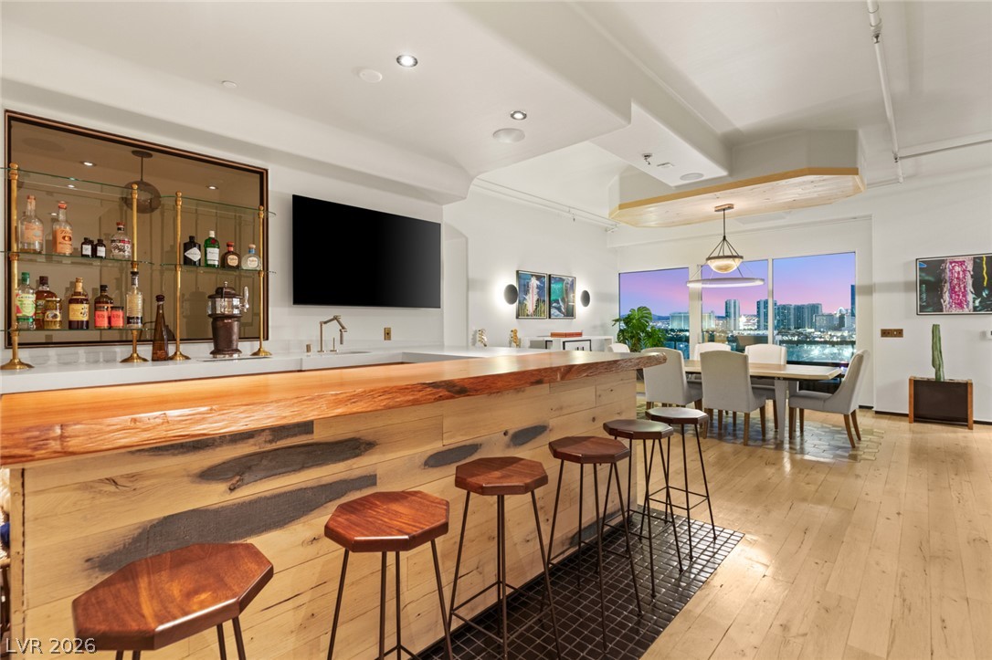 900 South Las Vegas Boulevard 1505 Property Photo 28