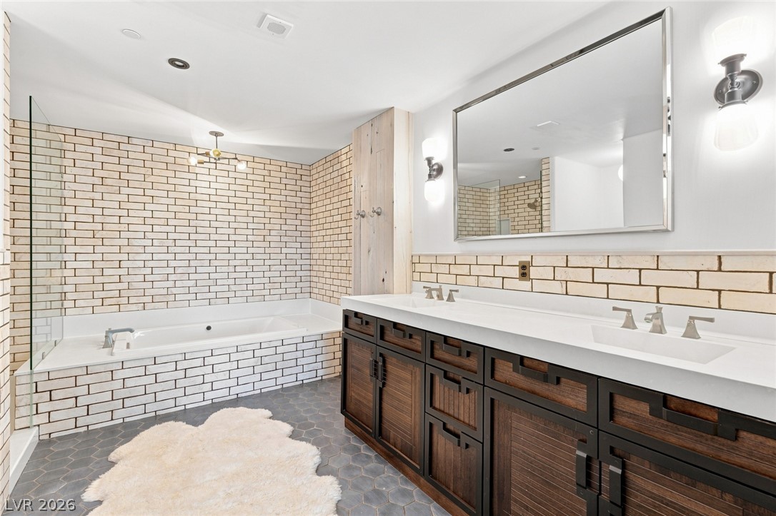 900 South Las Vegas Boulevard 1505 Property Photo 33
