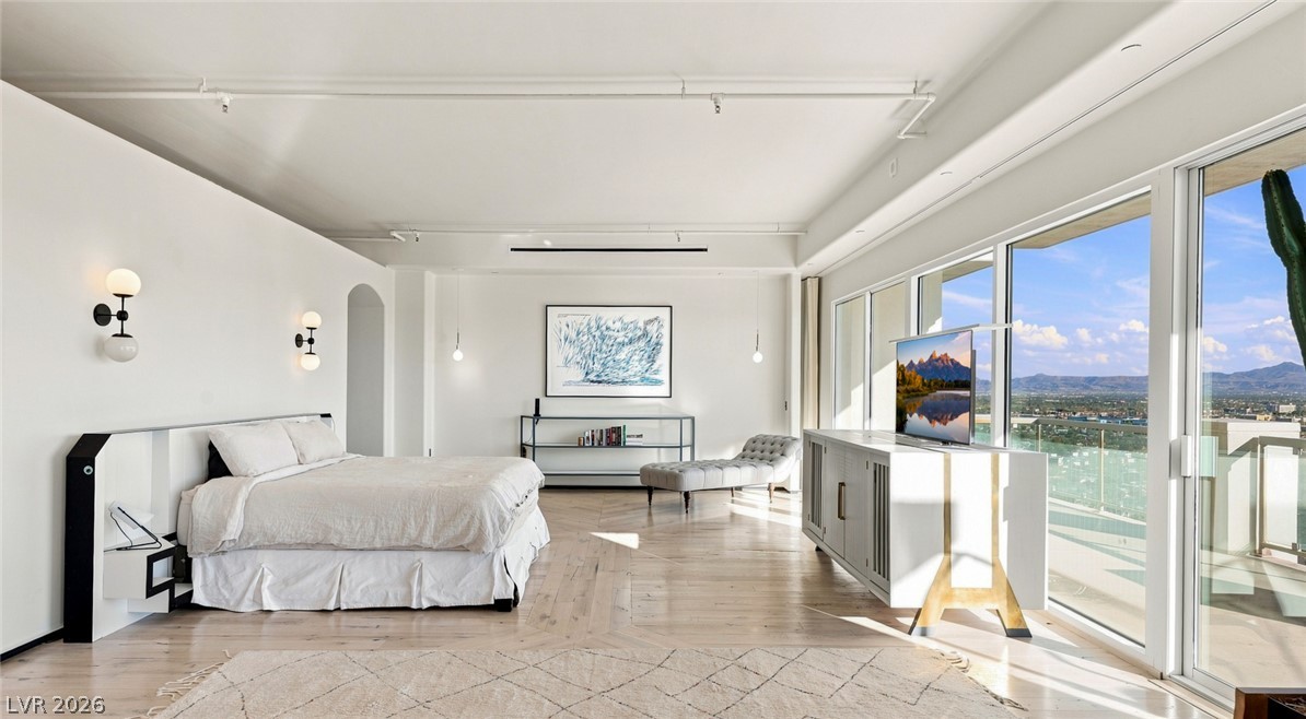 900 South Las Vegas Boulevard 1505 Property Photo 44