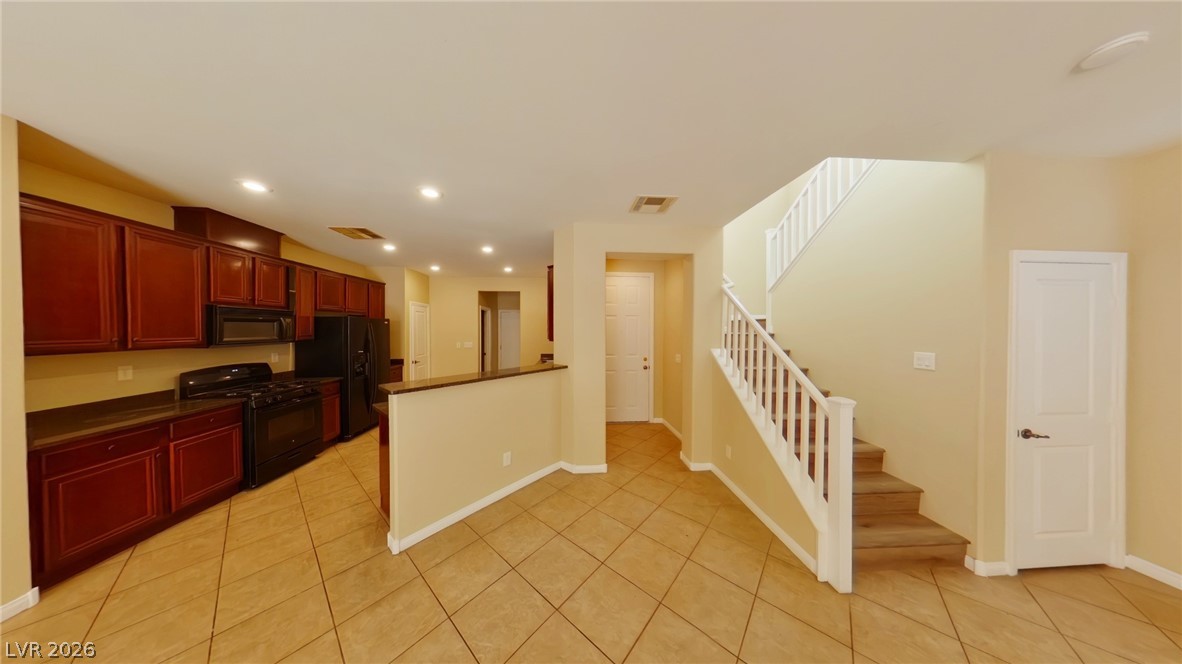 6255 West ARBY Avenue 210 Property Photo 1