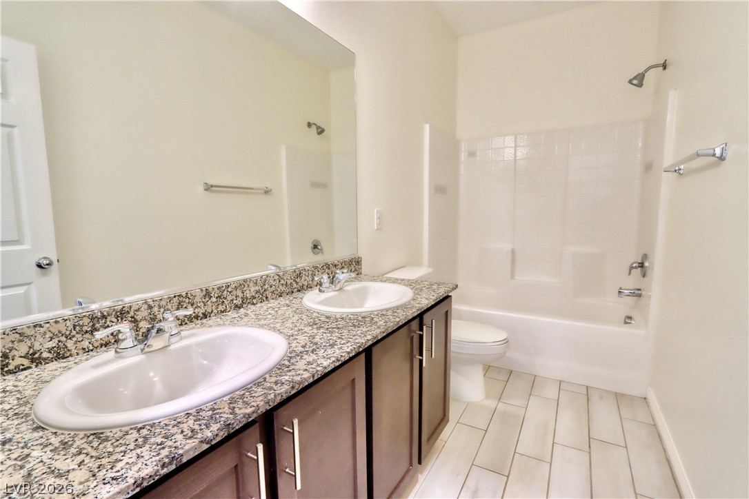 5297 Belmont Mill Court Property Photo 14