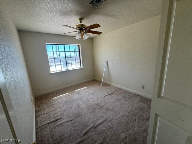 8740 West Hammer Lane Property Photo 18