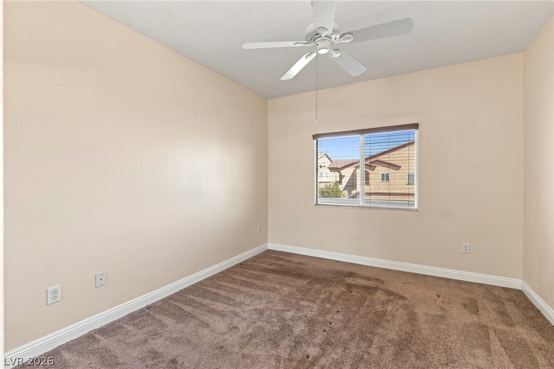 2291 West Horizon Ridge Parkway 9249 Property Photo 9