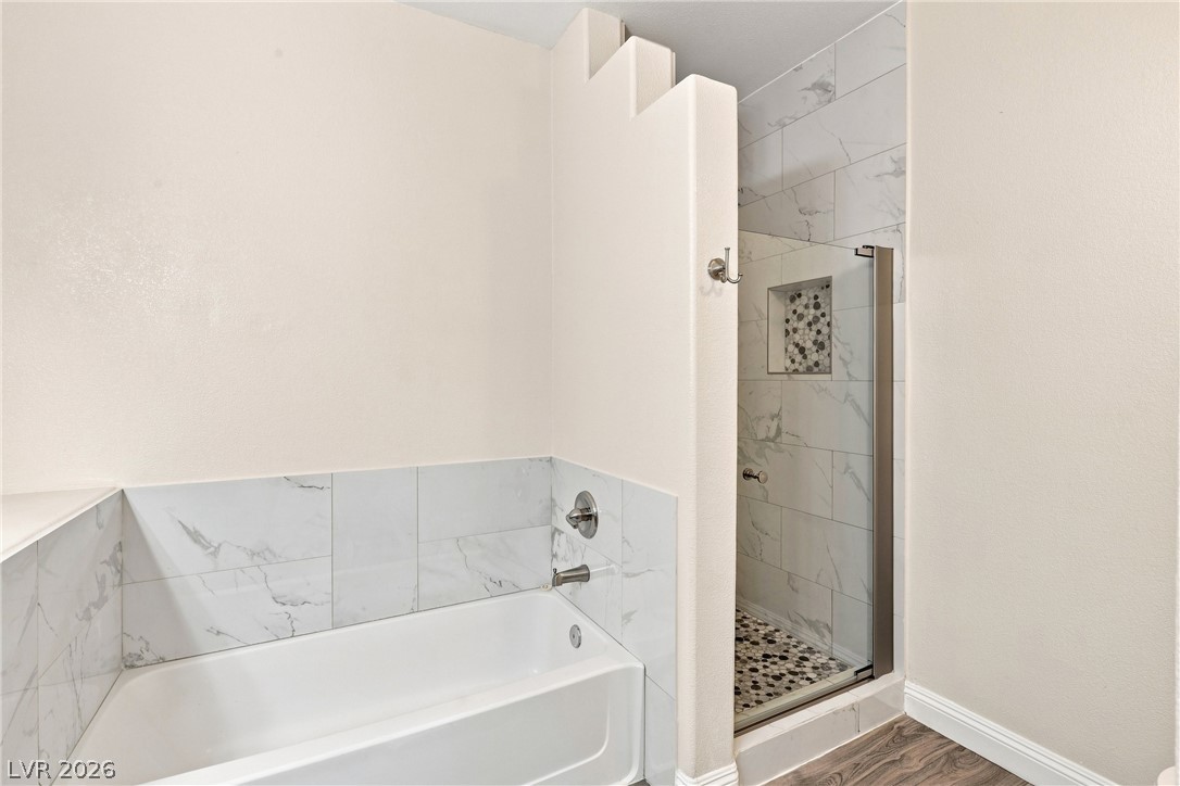 2291 West Horizon Ridge Parkway 9249 Property Photo 13