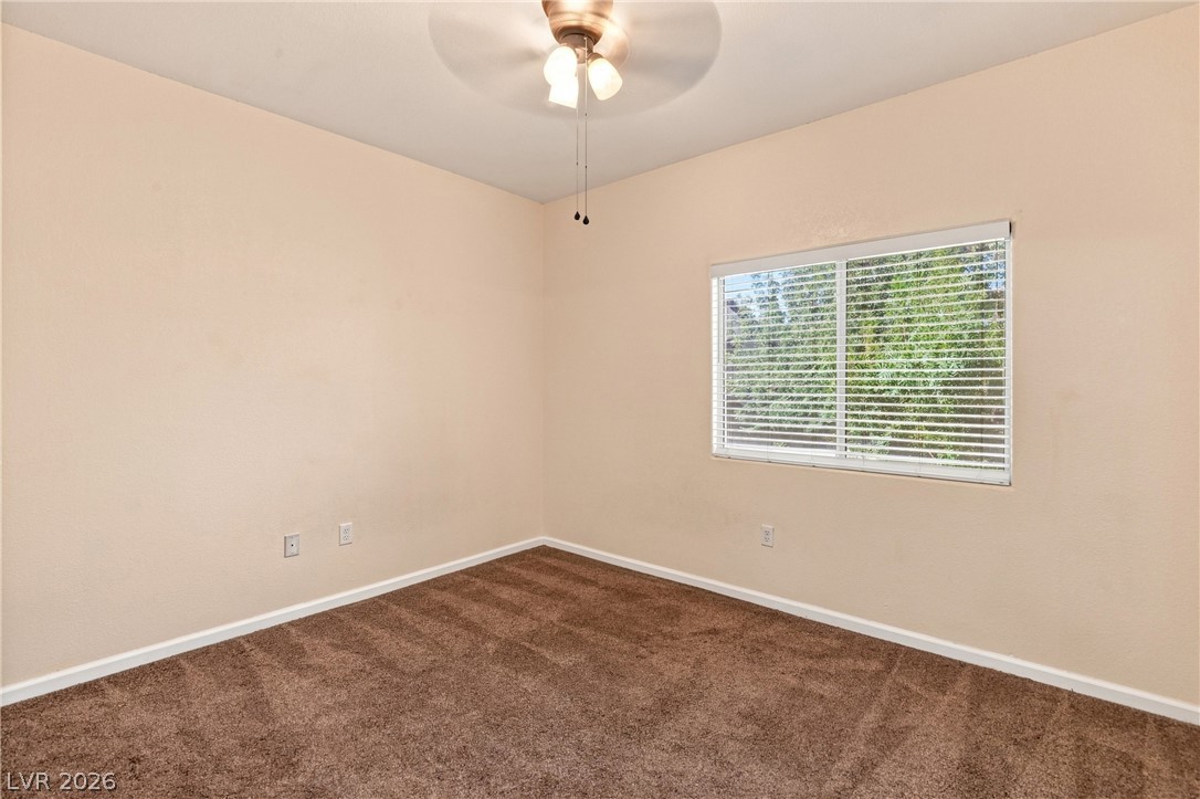 2291 West Horizon Ridge Parkway 9249 Property Photo 14