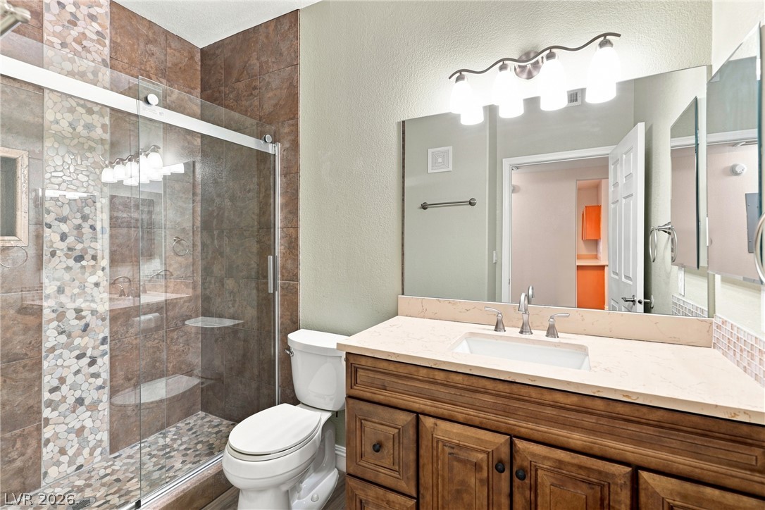 2291 West Horizon Ridge Parkway 9249 Property Photo 15