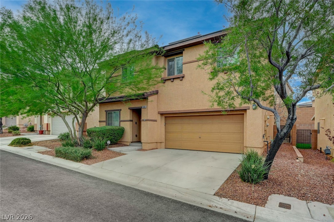 10608 Derby Peak Lane Property Photo 4