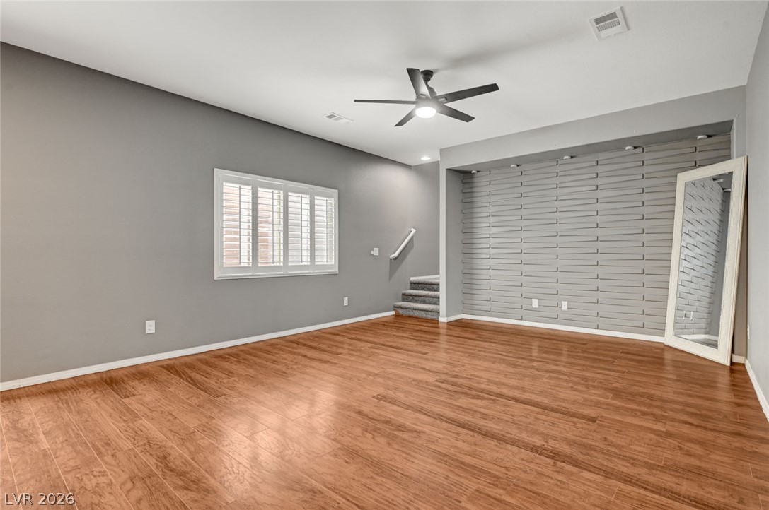 10608 Derby Peak Lane Property Photo 13