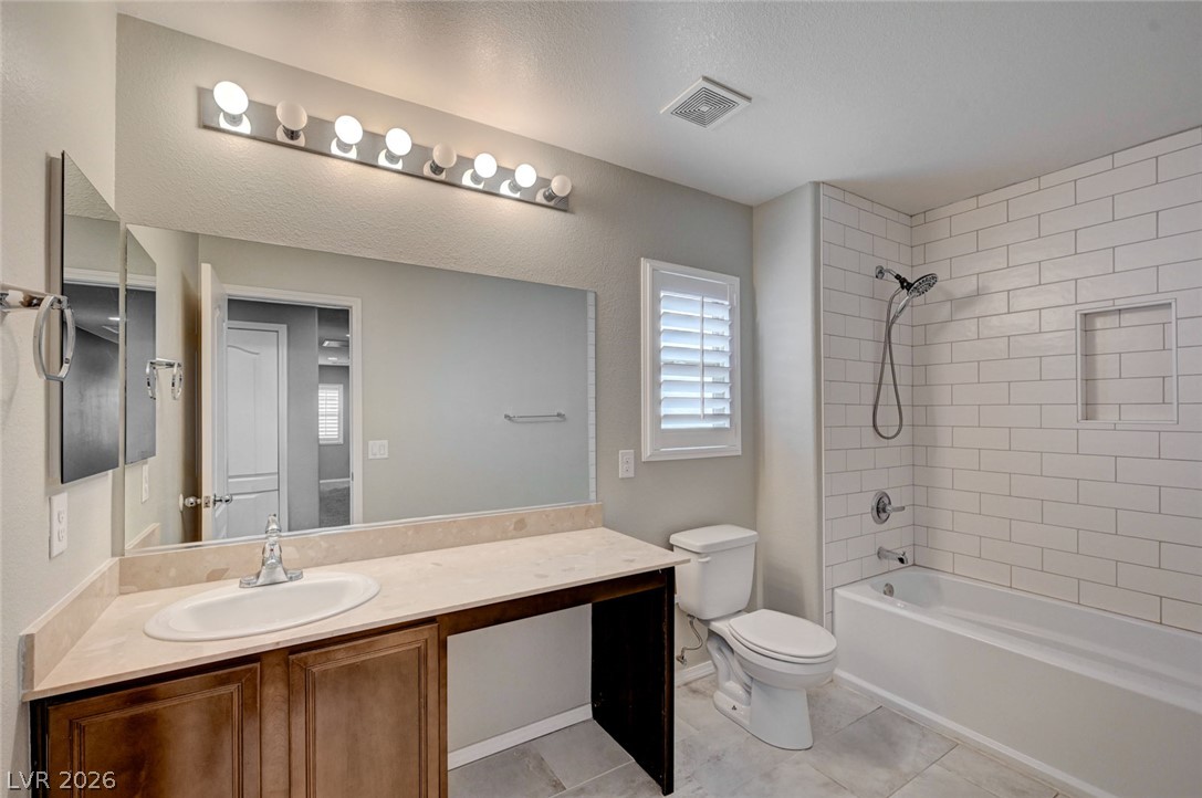 10608 Derby Peak Lane Property Photo 39