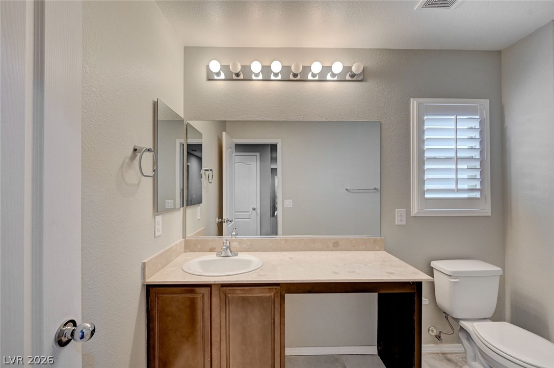 10608 Derby Peak Lane Property Photo 40