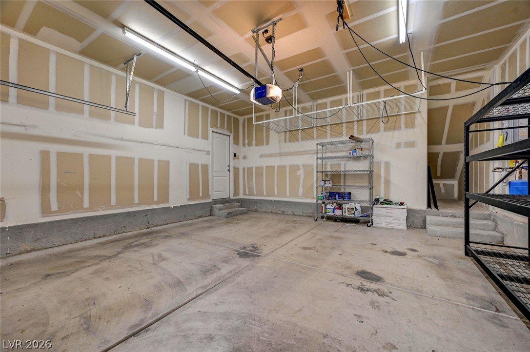 10608 Derby Peak Lane Property Photo 43