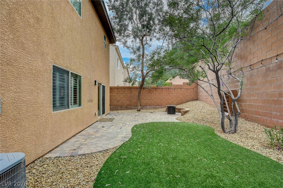 10608 Derby Peak Lane Property Photo 53
