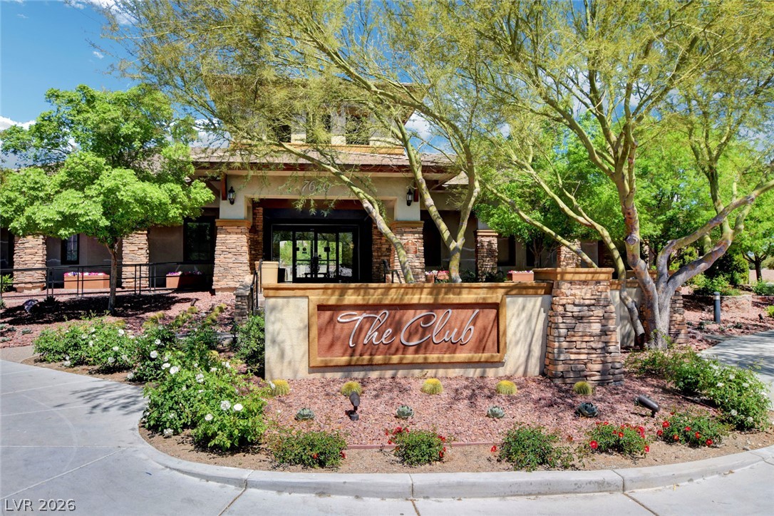 10608 Derby Peak Lane Property Photo 76