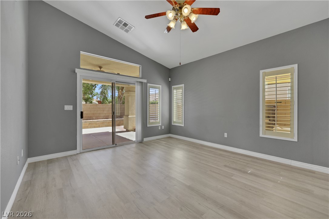 5202 Blue Gum Court Property Photo 2