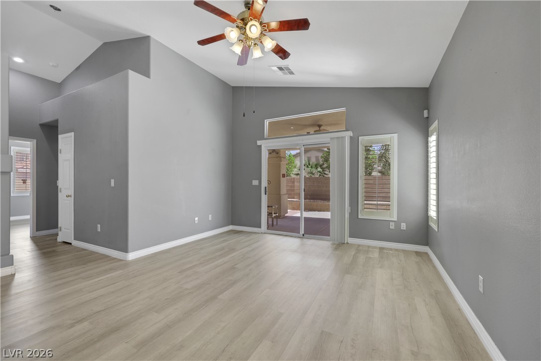 5202 Blue Gum Court Property Photo 20