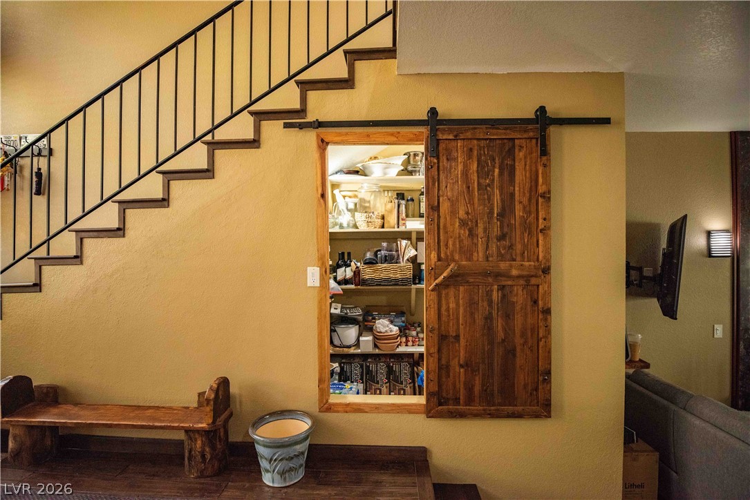 359 Crestview Drive Property Photo 36