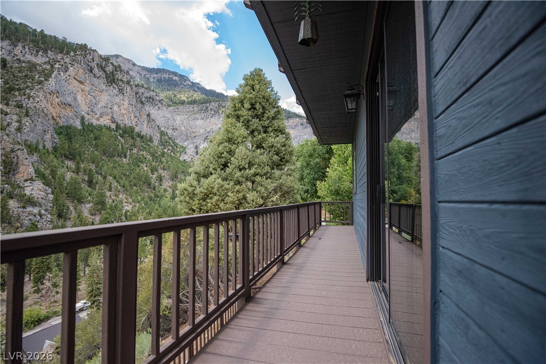 359 Crestview Drive Property Photo 41