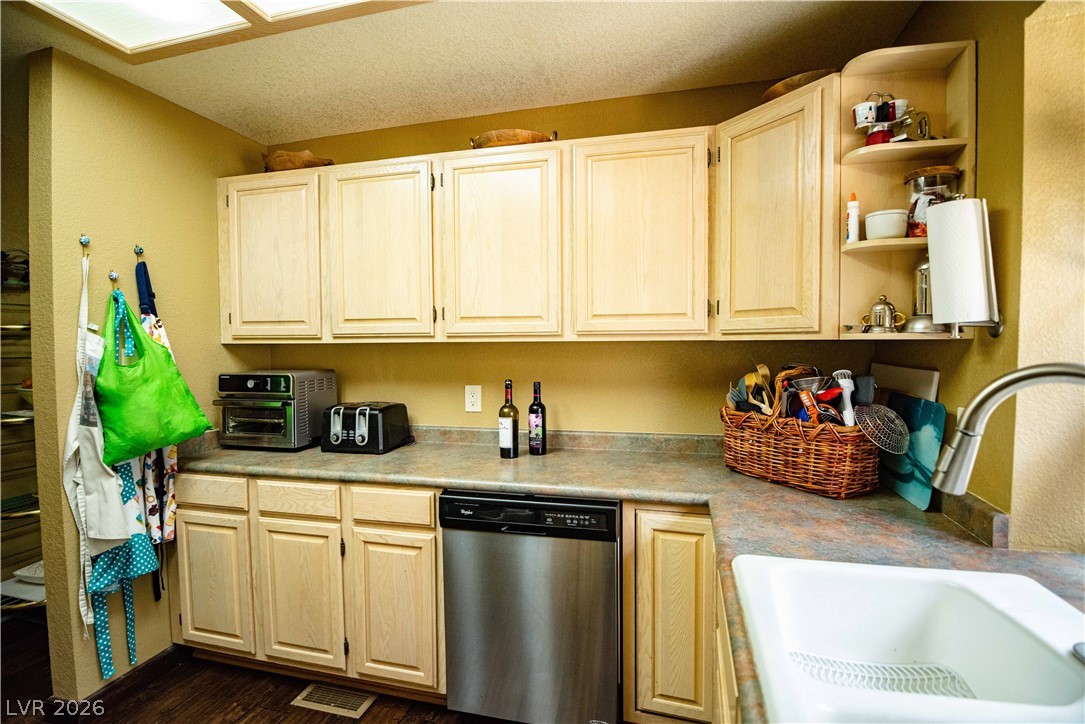 359 Crestview Drive Property Photo 54